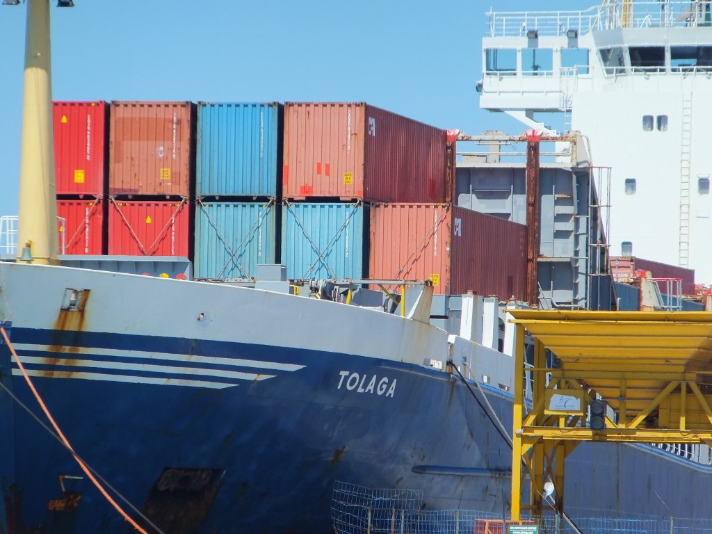 Ocean freight banner shot